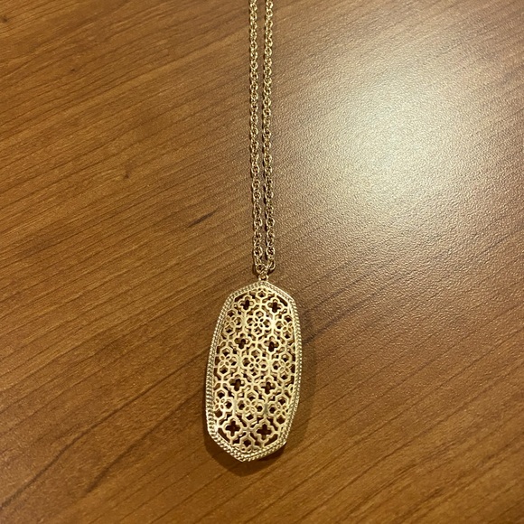 Kendra Scott Rose Gold Filigree Rae Necklace - Picture 1 of 6